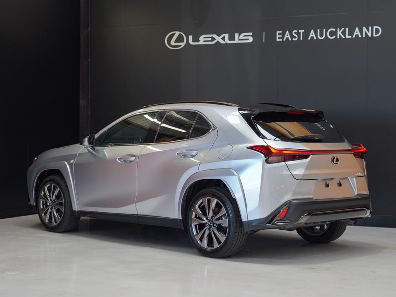 2026 Lexus UX 300h F Sport 2.0P HV ECVT FWD SUV... image 2