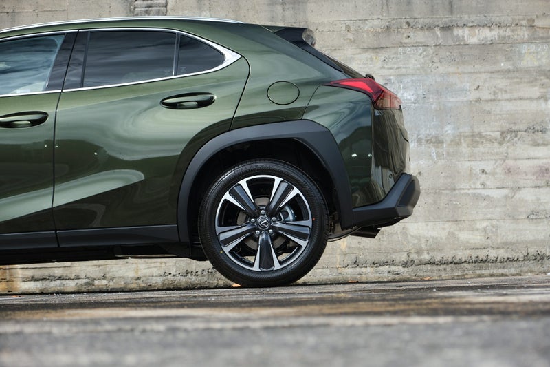 2026 Lexus UX 300h Limited image 5