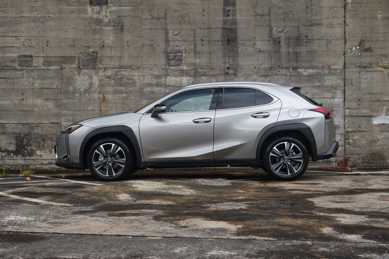 2026 Lexus UX 300h Limited image 3