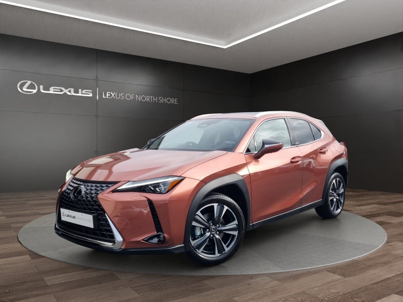 2026 Lexus UX 300h Limited 2.0L Hybrid AWD SUV image 3