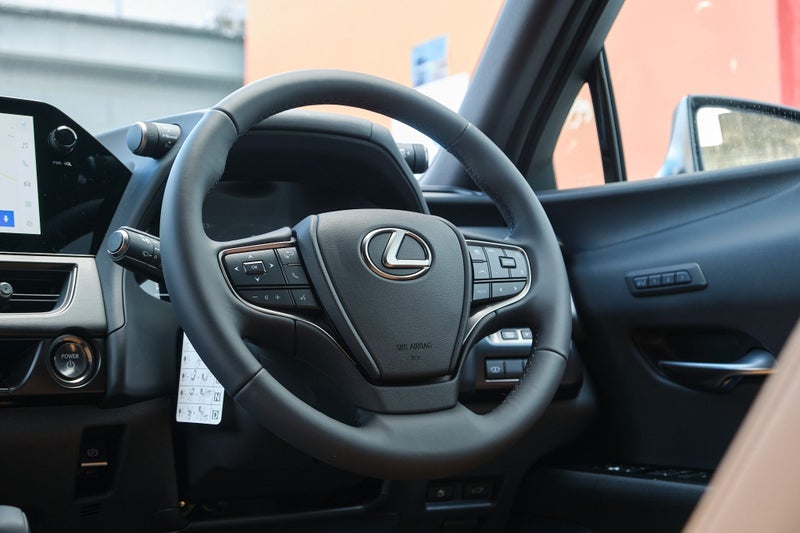 2026 Lexus UX 300h Limited image 5