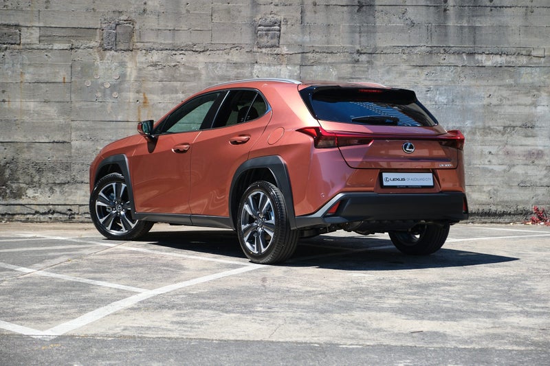 2026 Lexus UX 300h Limited image 2