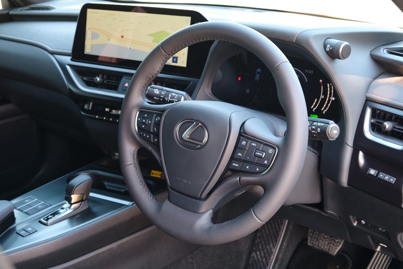 2026 Lexus UX 300h Premium image 5
