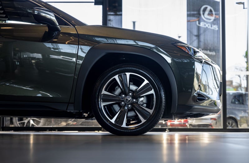 2026 Lexus UX 300h Premium 2L Hybrid Petrol Aut... image 4