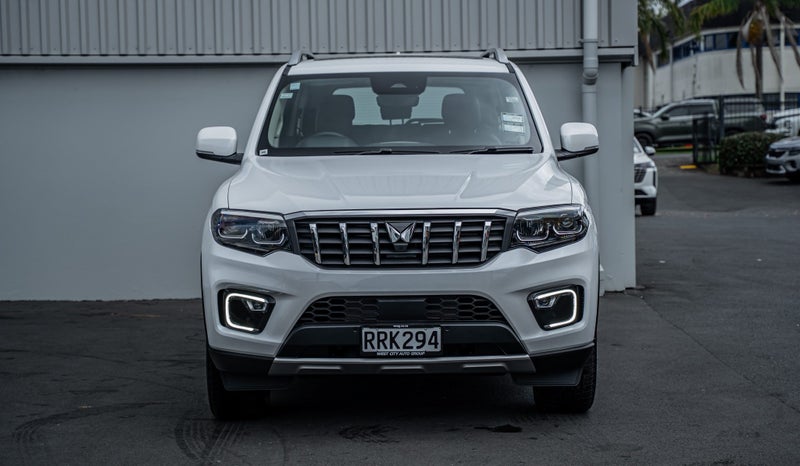2026 Mahindra Scorpio N Z8l 2.2Dt/4Wd/6At image 3