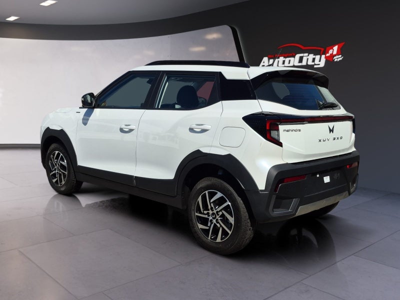 2026 Mahindra XUV 3XO Ax5l 1.2Pt/6At image 5