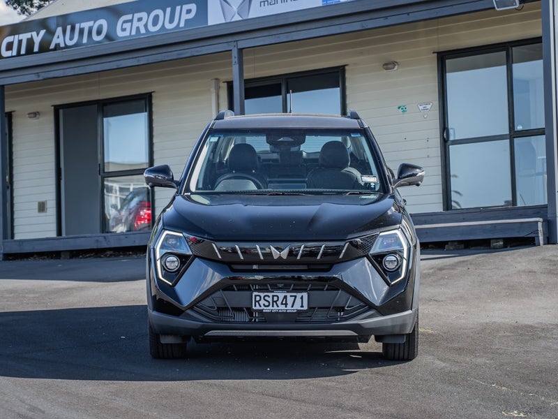 2026 Mahindra XUV 3XO Ax7l 1.2Pt/6At image 3