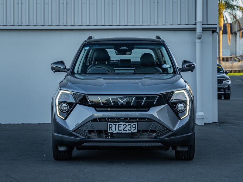 2026 Mahindra XUV 3XO Ax7l 1.2Pt/6At image 3