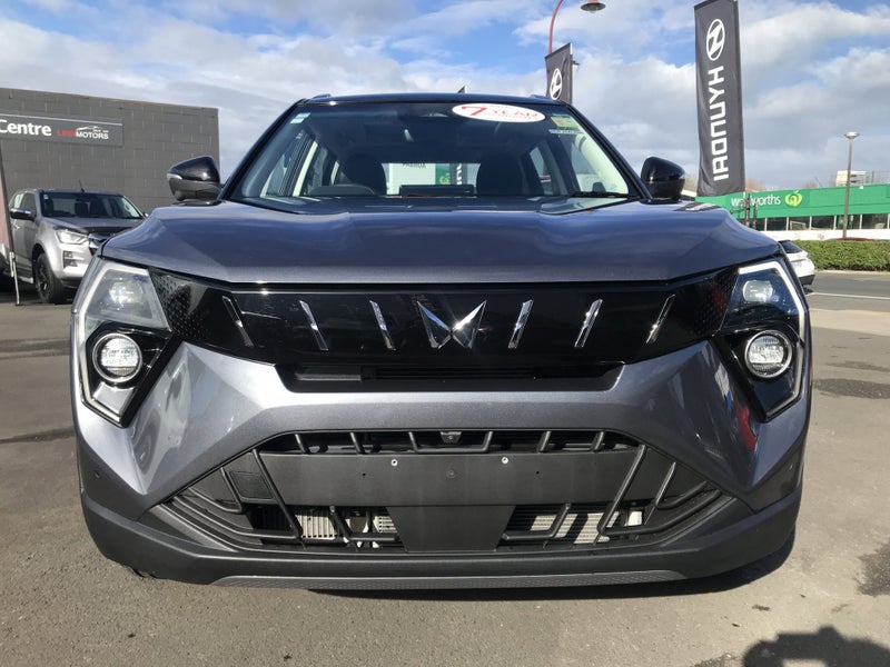 2026 Mahindra XUV 3XO AX7L 1.2PT/6AT image 5