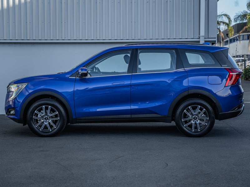 2026 Mahindra XUV700 Ax7l 2.0Pt/6At image 5