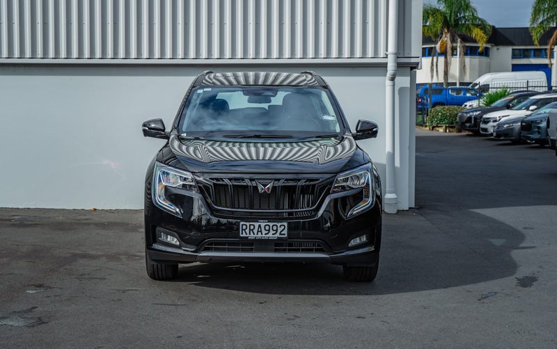 2026 Mahindra XUV700 Xuv 2.0Pt/6At image 3