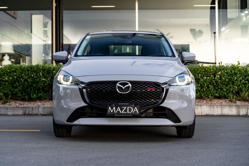 2026 Mazda 2 GSX 1.5 AUTO image 2