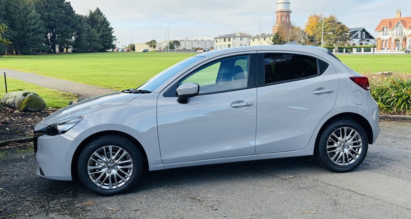 2026 Mazda 2 GSX 1.5LT FWD image 2
