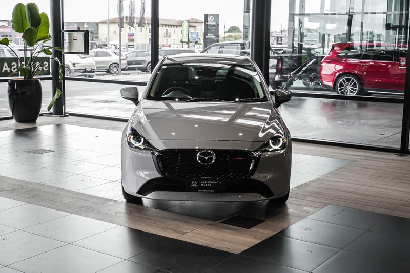 2026 Mazda 2 Gsx 1.5P/6At image 2