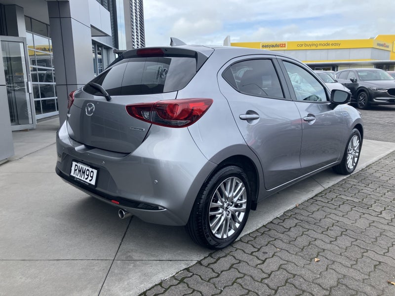 2026 Mazda 2 Gsx 1.5P/6At image 4