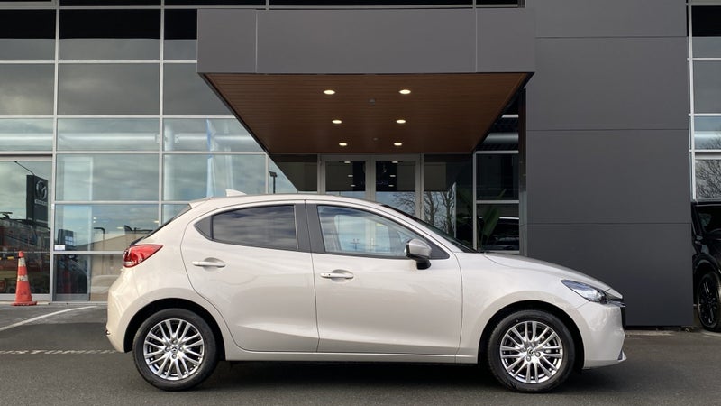 2026 Mazda 2 Gsx 1.5P/6At image 4