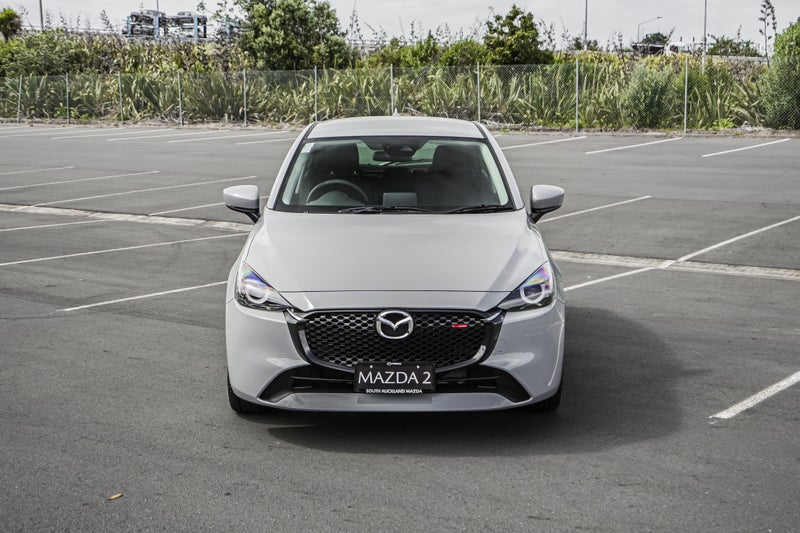 2026 Mazda 2 Gsx 1.5P/6At image 2