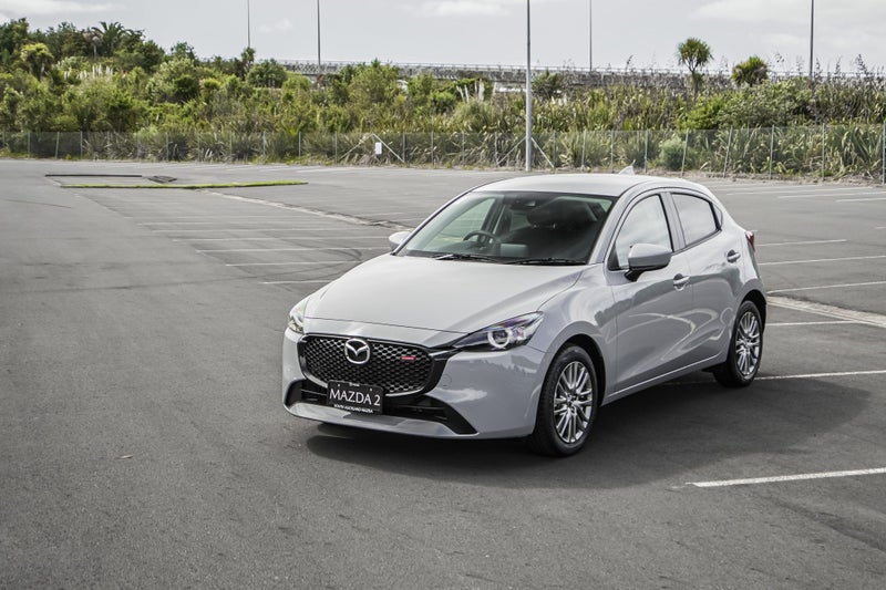 2026 Mazda 2 Gsx 1.5P/6At image 3