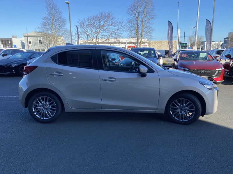2026 Mazda 2 Gsx 1.5P/6At image 4
