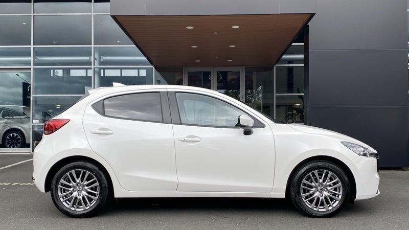 2026 Mazda 2 Gsx 1.5P/6At image 4
