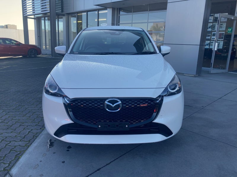 2026 Mazda 2 Gsx 1.5P/6At image 2