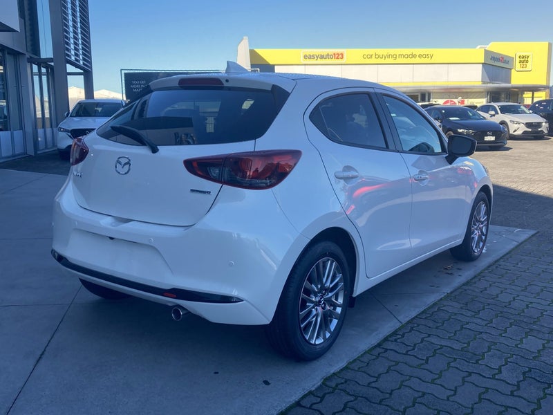 2026 Mazda 2 Gsx 1.5P/6At image 4