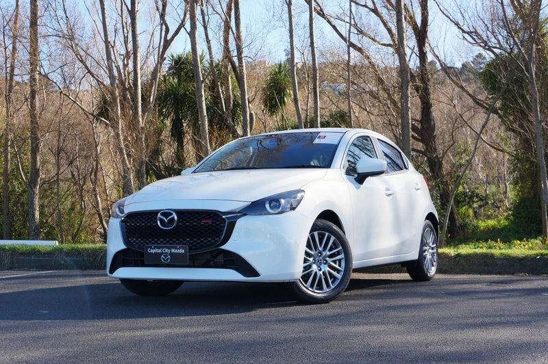 2026 Mazda 2 K HATCH GSX 1.5 6AT image 4