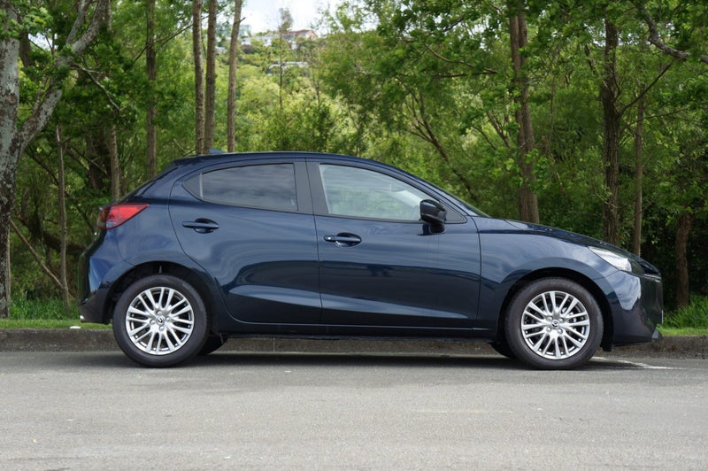 2026 Mazda 2 K HATCH GSX 1.5 6AT image 3