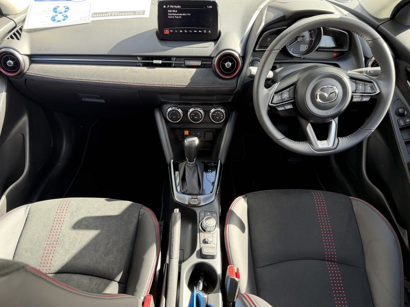 2026 Mazda 2 K LTD Hatch 1.5 6AT image 5