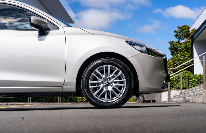 2026 Mazda 2 Limited 1.5L AUTO image 3