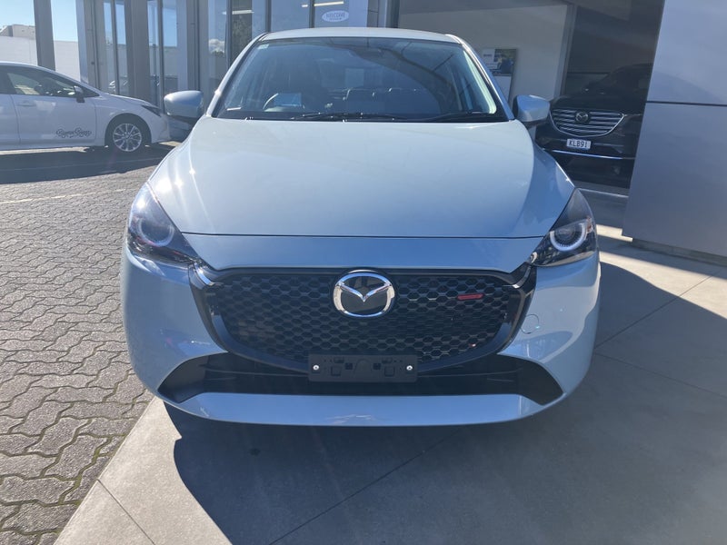 2026 Mazda 2 Ltd 1.5P/6At image 2