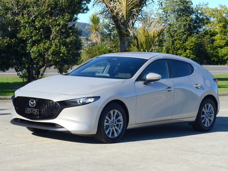 2026 Mazda 3 GSX 2.0i image 3