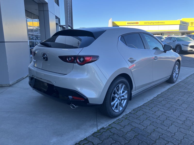 2026 Mazda 3 Gsx 2.0P/6At image 4