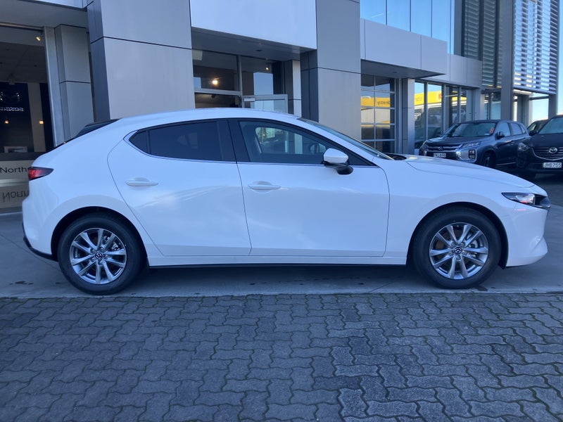 2026 Mazda 3 Gsx 2.0P/6At image 3
