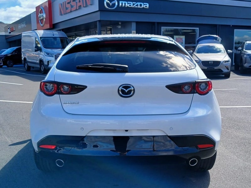 2026 Mazda 3 GSX image 5