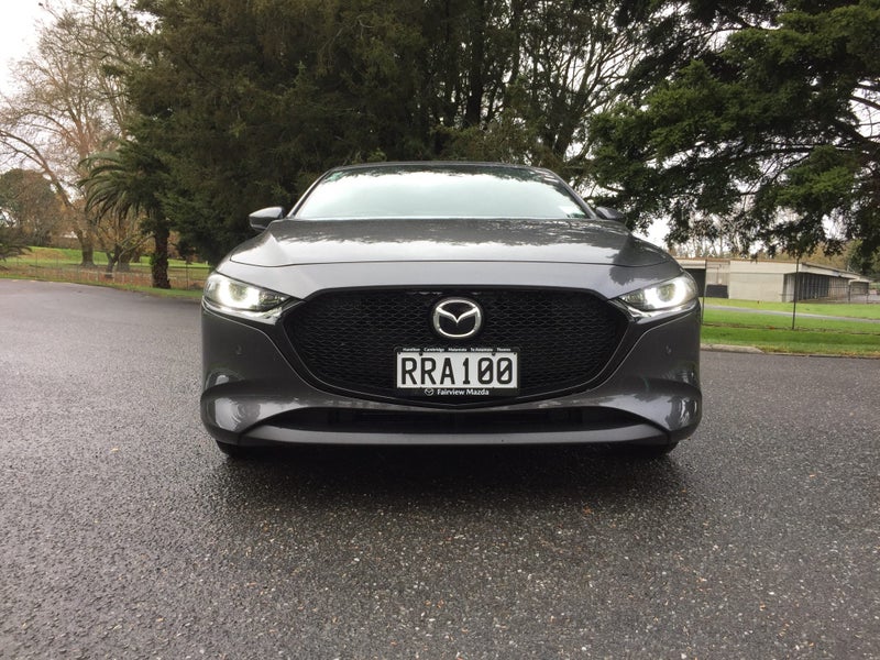 2026 Mazda 3 HOMURA 2.5L HATCH image 2
