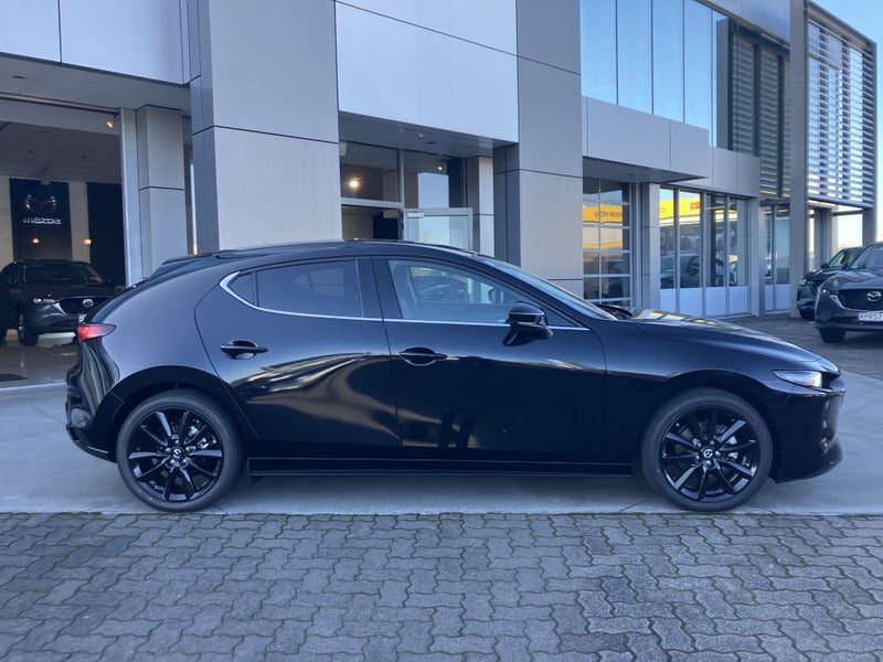 2026 Mazda 3 Homura 2.5P/6At image 3