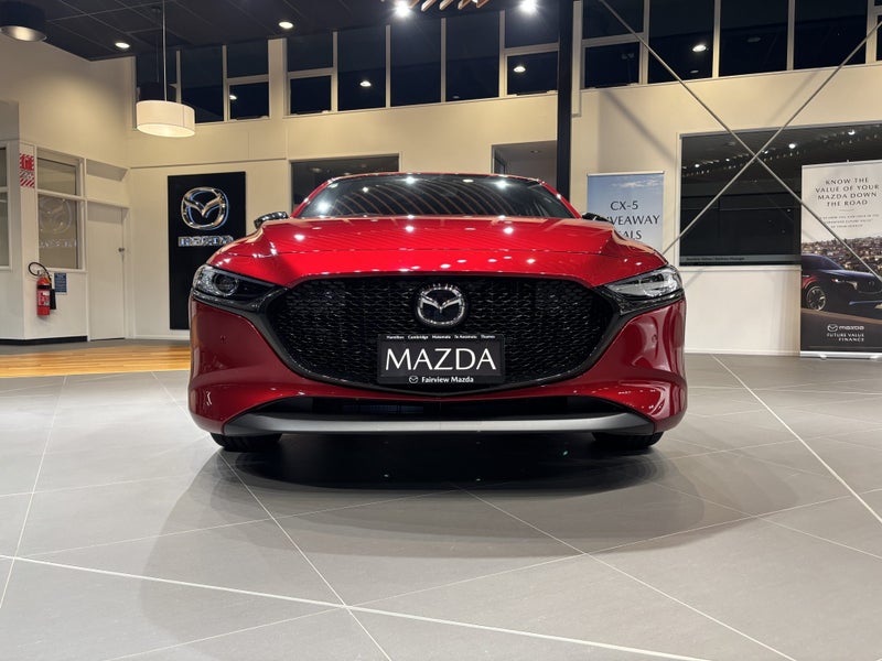 2026 Mazda 3 SP25 2.5L PETROL HATCH image 2