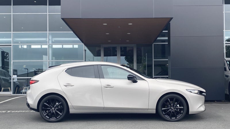 2026 Mazda 3 Sp25 2.5P/6At image 2