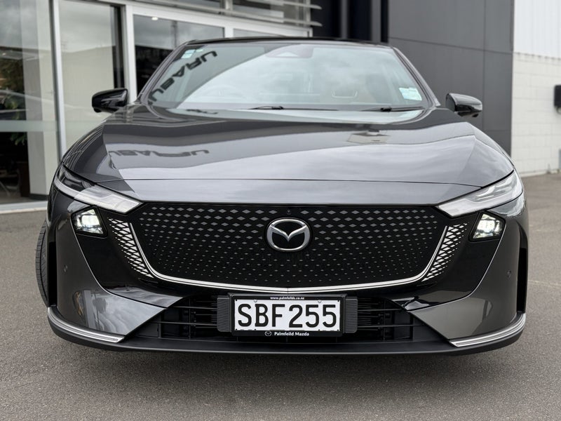 2026 Mazda 6e Takami 78kWh 190kW RWD BEV image 2