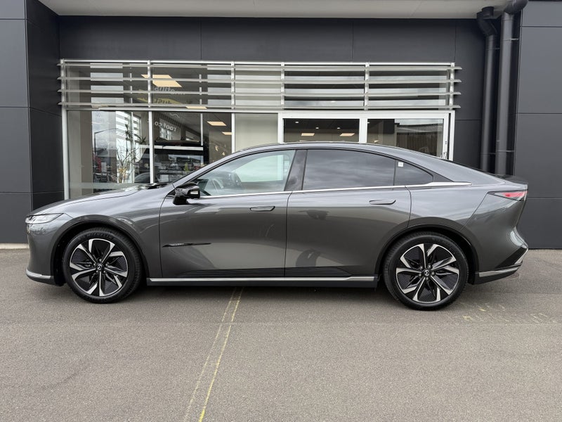 2026 Mazda 6e Takami 78kWh 190kW RWD BEV image 4