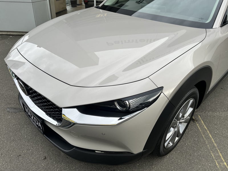 2026 Mazda CX-30 2.5 Limited AWD 6AT image 3