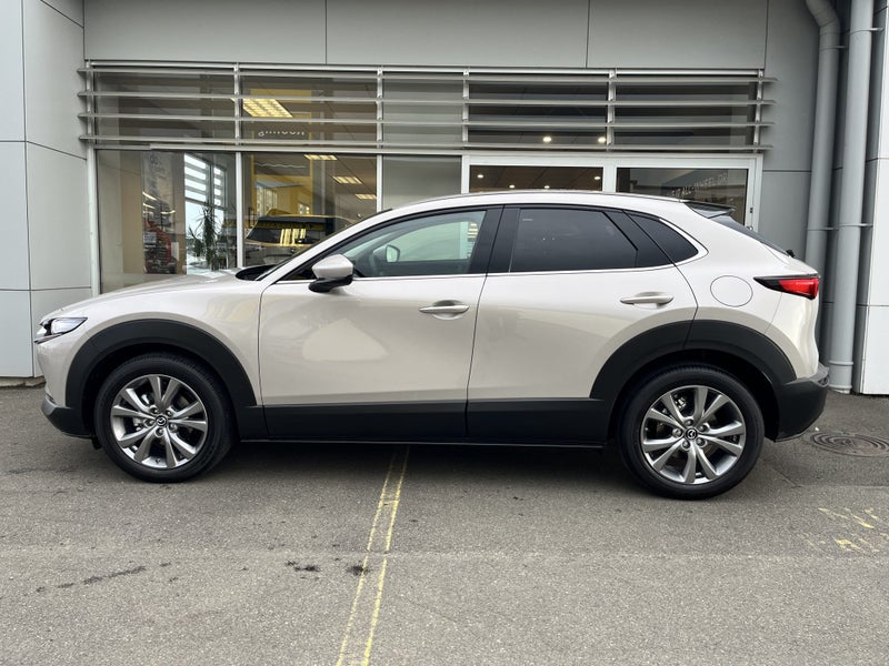 2026 Mazda CX-30 2.5 Limited AWD 6AT image 4