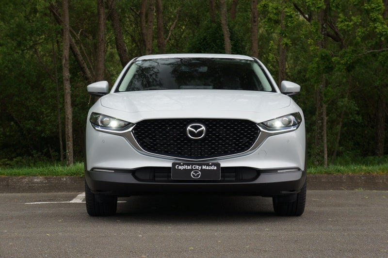 2026 Mazda CX-30 E AWD LTD 2.5 6AT image 3