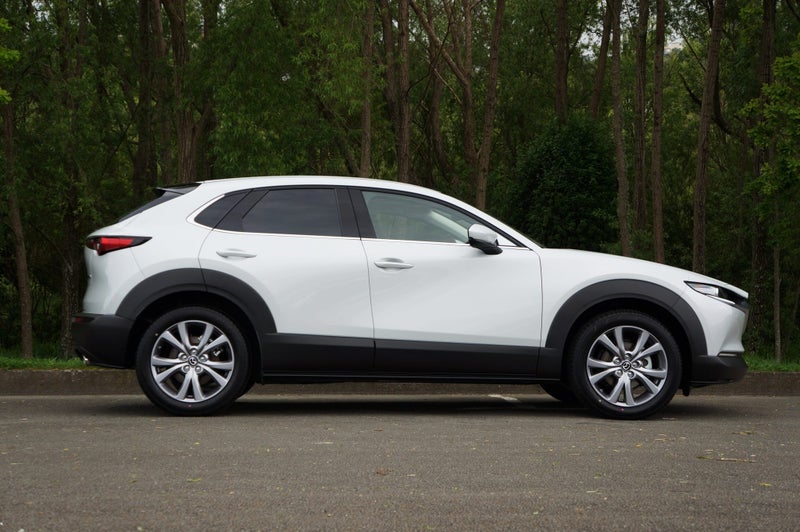 2026 Mazda CX-30 E AWD LTD 2.5 6AT image 2