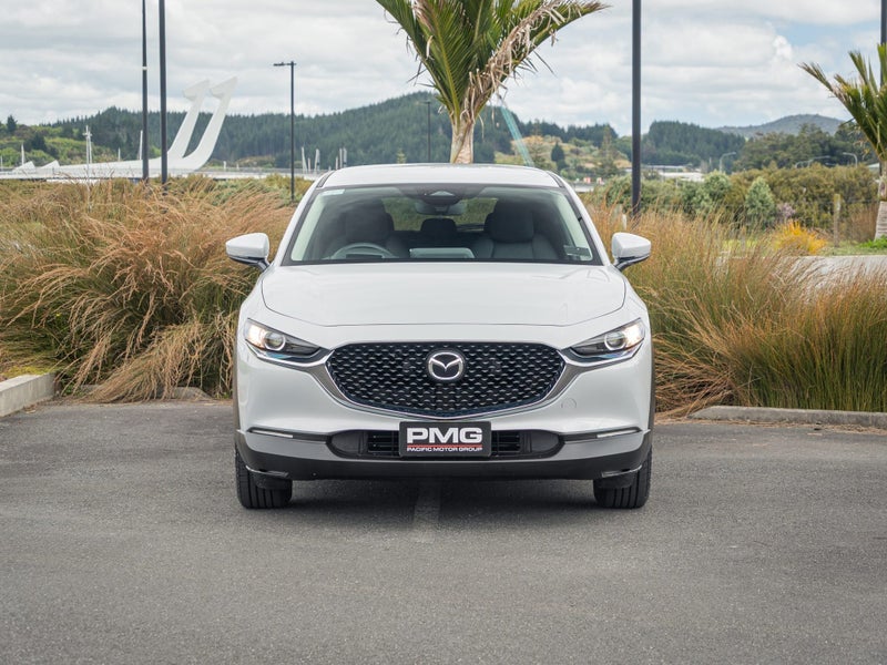 2026 Mazda CX-30 GSX 2.0 FWD BLK TRIM image 4
