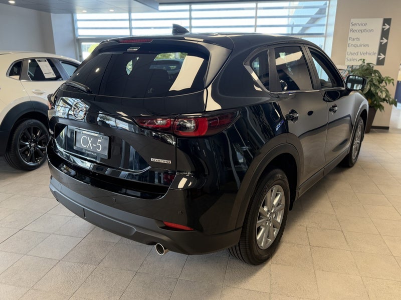 2026 Mazda CX-5 2.0L GSX FWD image 5