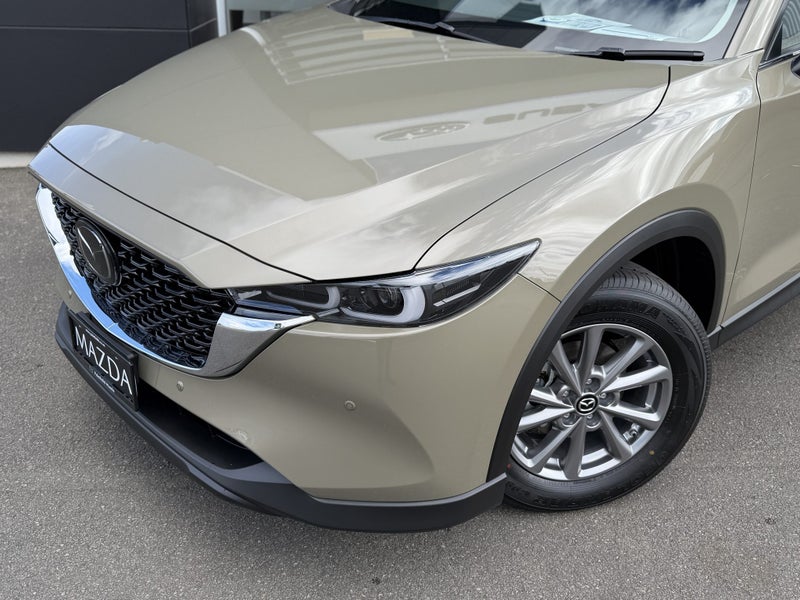 2026 Mazda CX-5 2.5L GSX AWD image 3