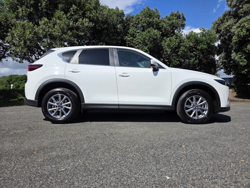 2026 Mazda CX-5 AWD 2.5L GSX 6AT P image 3