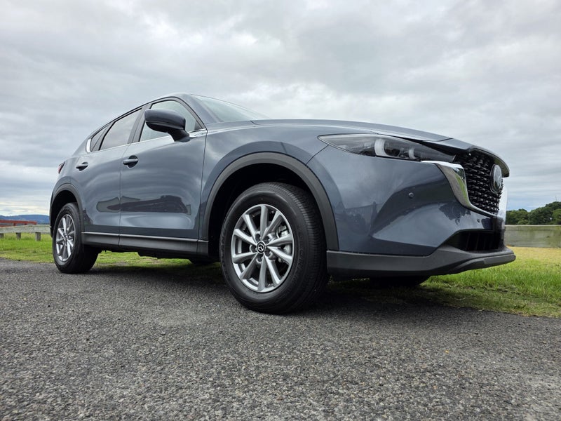 2026 Mazda CX-5 AWD 2.5L GSX 6AT P image 5